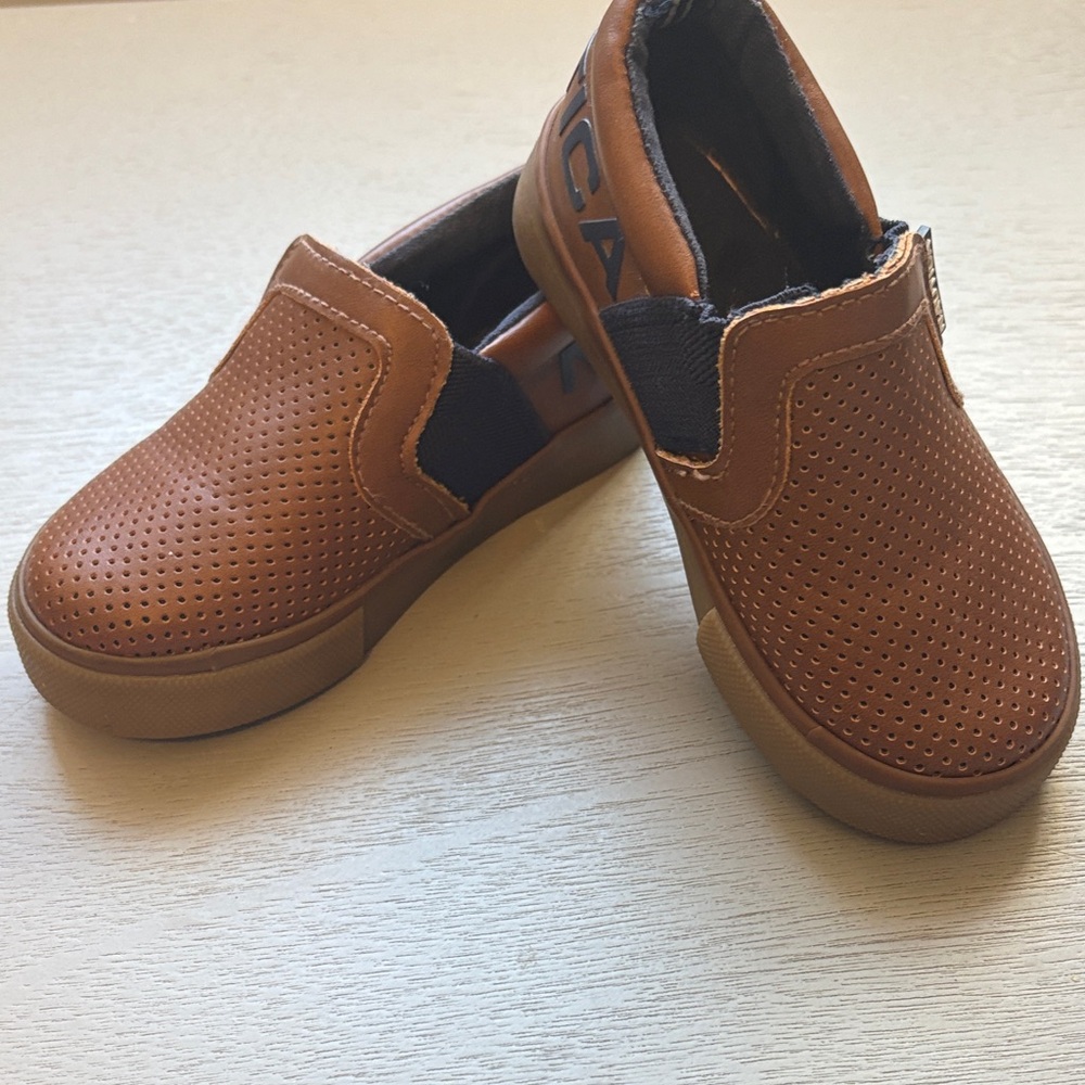 Nautica Casual "Wadi" Model Slip On  Boat Shoe: Size 6